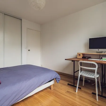 Beautiful Near Pere Lachaise Apartment Paris